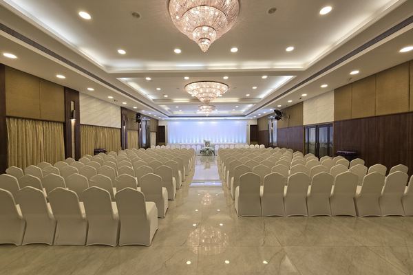 Ballroom theatre seating at Siddharth Banquets, Andheri West Mumbai