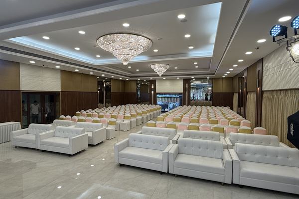 Banquet hall wide view at Siddharth Banquets, Andheri West Mumbai