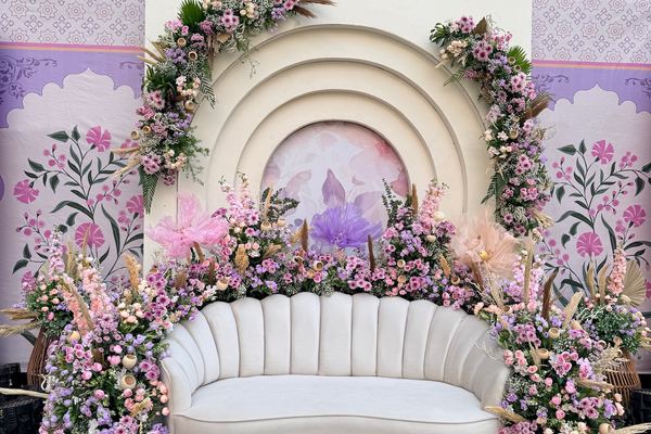 Pastel floral couple seat at Siddharth Banquets, Andheri West Mumbai