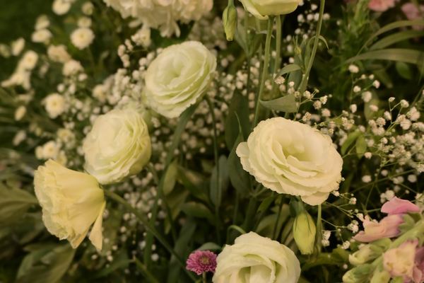 White pink floral detail at Siddharth Banquets, Andheri West Mumbai